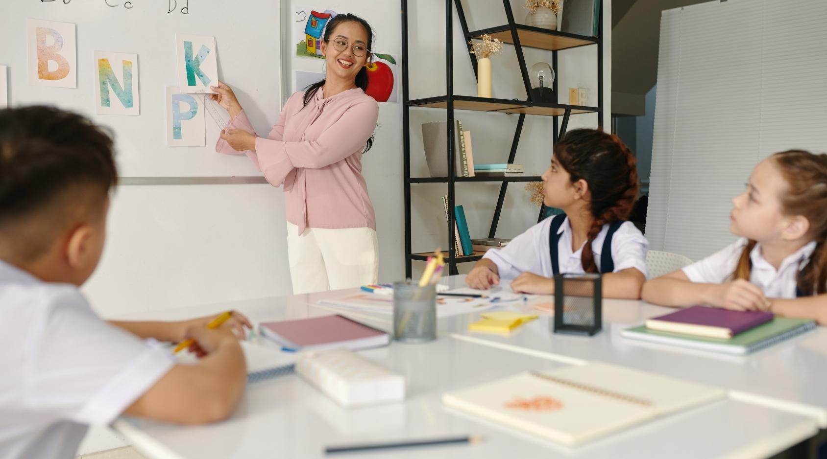 trẻ tự giác học